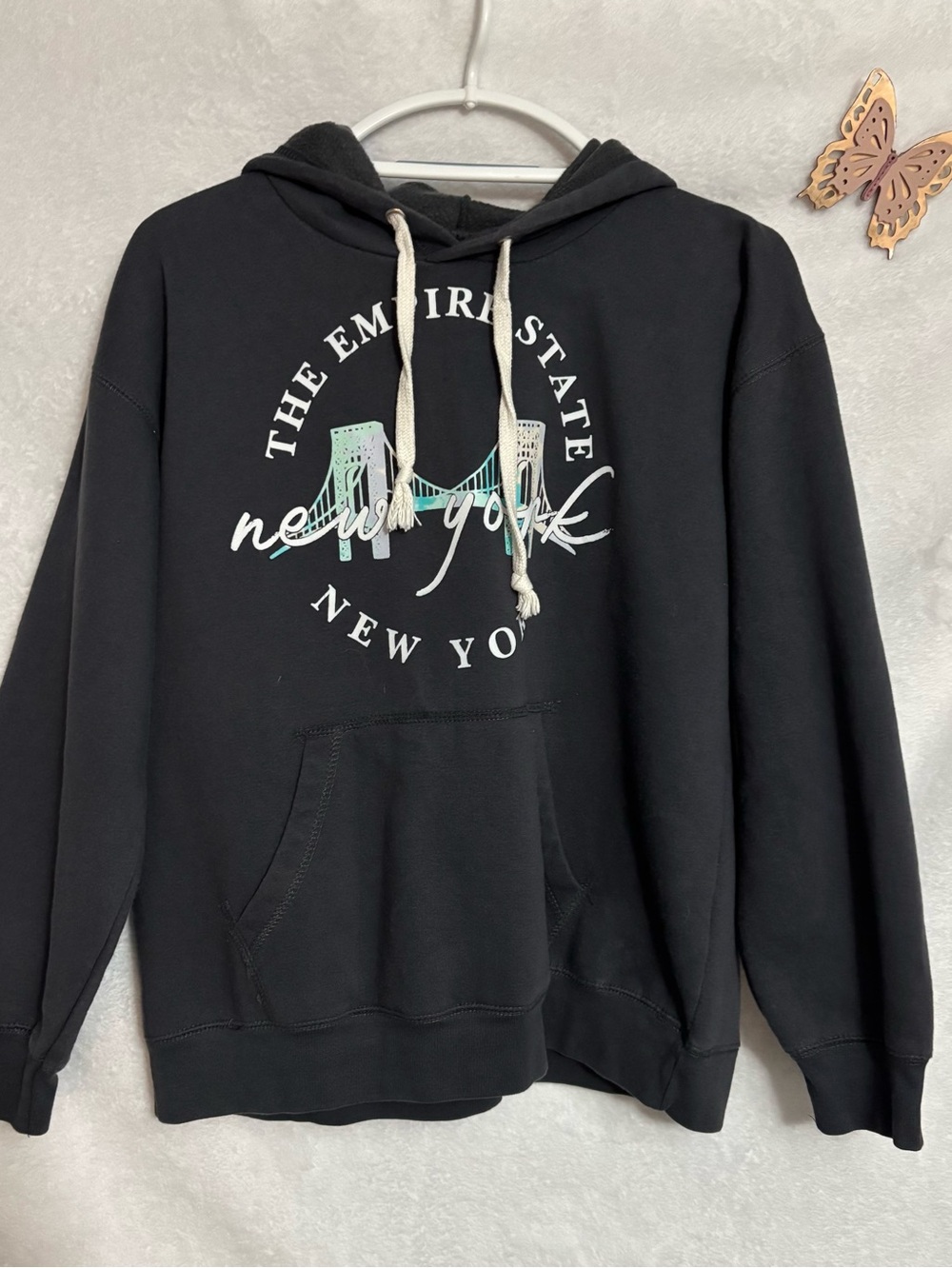 Ocean Drive Women’s Dark Gray Graphic New York Hoodie Size M